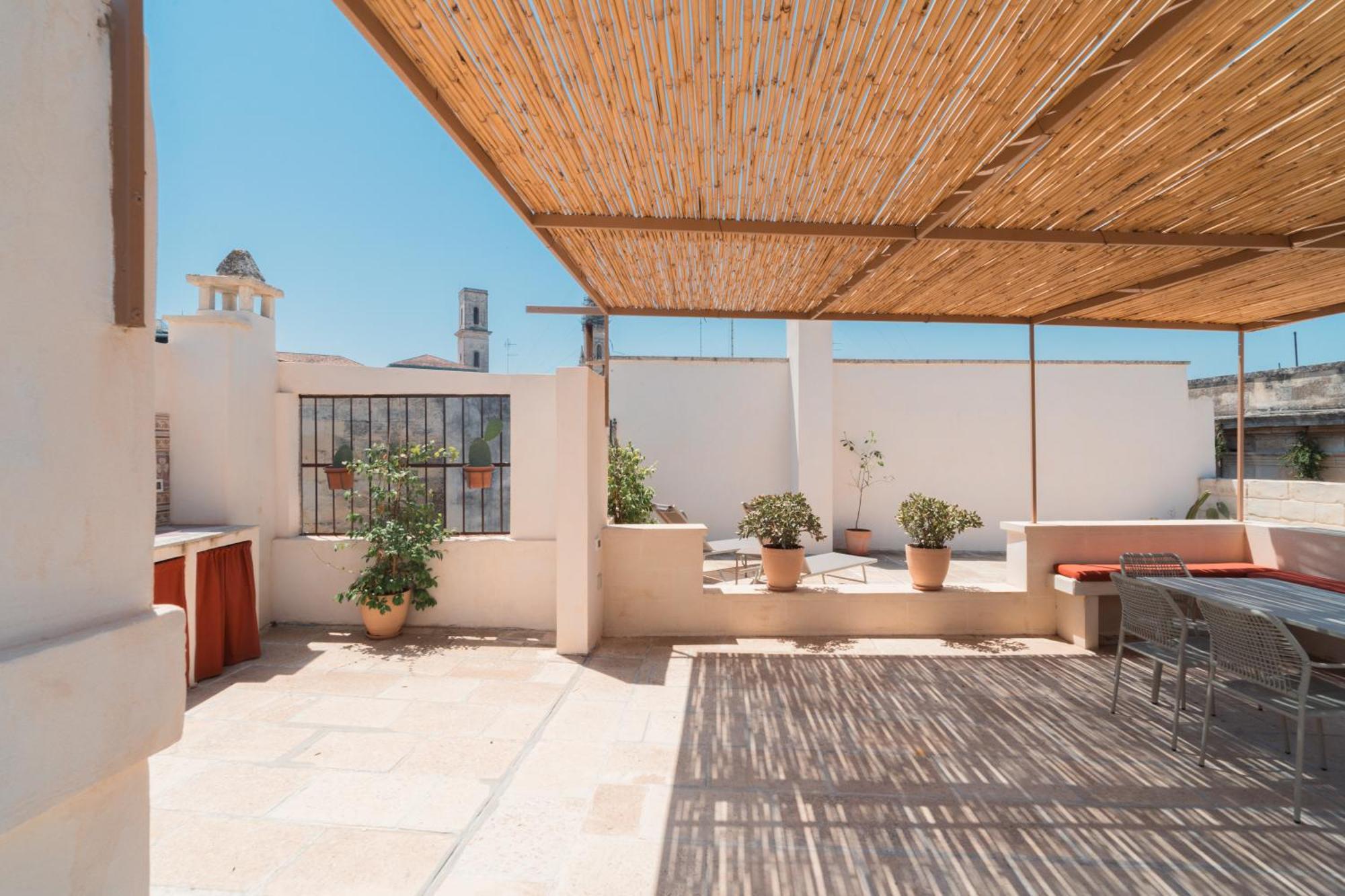 Lotus Apartment & Rooftop By Residence Colibri Λέτσε Εξωτερικό φωτογραφία